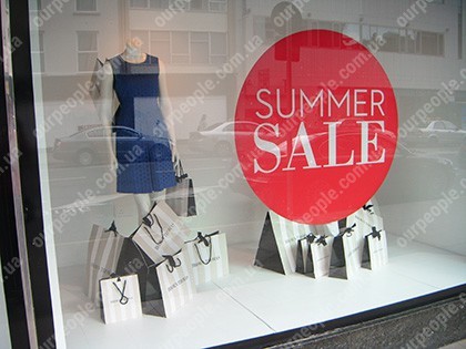 Оформление витрин в Киеве