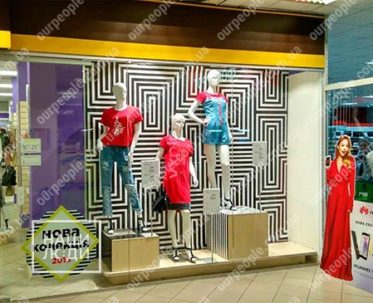 Оклеювання вітрини «Нова колекція», оздоблення плівкою та банером