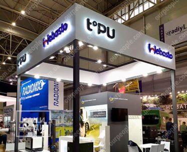 Объемные буквы с контражурной подсветкой для выставки