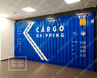 Оклейка контейнеров, брендирование плёнкой